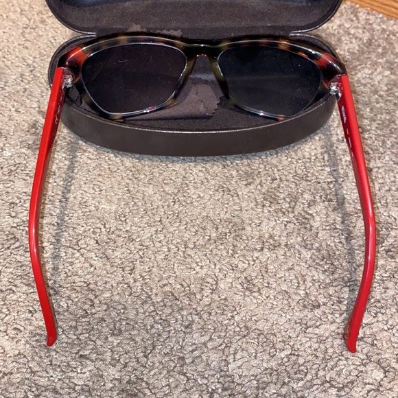 Michael Kors sunglasses - Picture 3 of 3